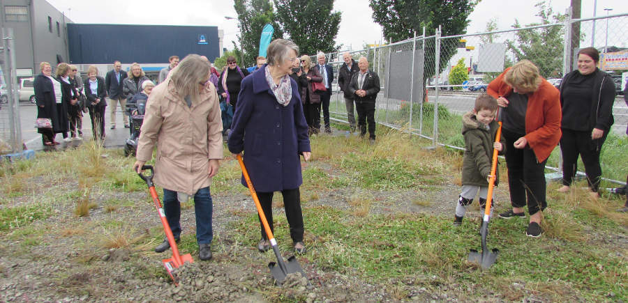 sod turning 5 cropped