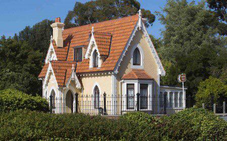 Mona Vale gatehouse